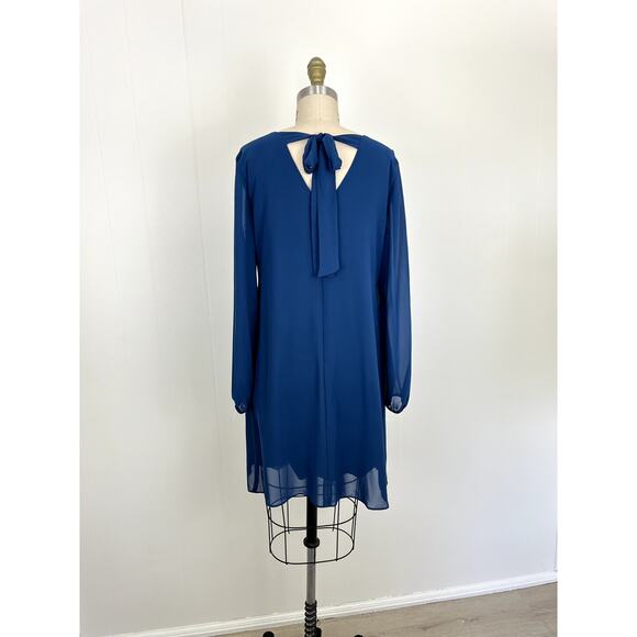 Macys Inc NWT Sheer Sleeve Dress XS Blue Tie Back V Neck Flowy - Picture 5 of 16